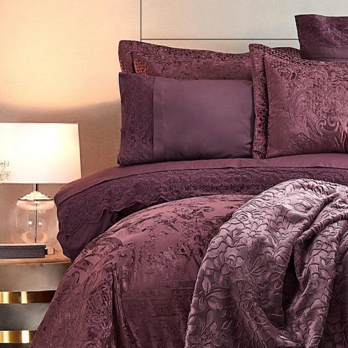 CHERRY RED EXCLUSIVE BED SET CHERRY RED EXCLUSIVE BED SET