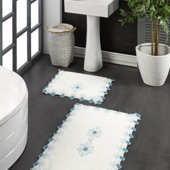 STUNNING BLUE ROSE TWO PIECE BATHROOM MATS