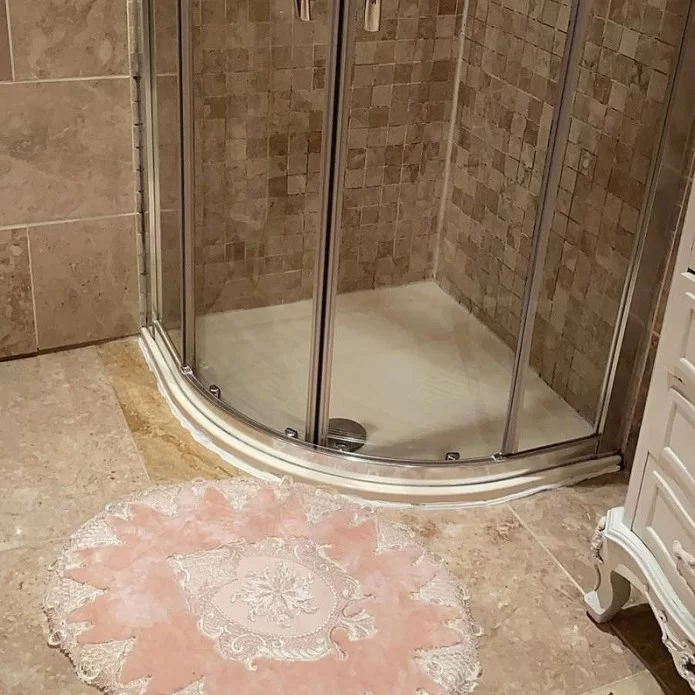 STUNNING LUXURY ROUND PINK AND CREAM FLOOR MATS STUNNING LUXURY ROUND PINK AND CREAM FLOOR MATS