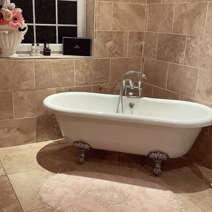 STUNNING LUXURY ROUND PINK AND CREAM FLOOR MATS STUNNING LUXURY ROUND PINK AND CREAM FLOOR MATS
