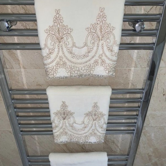 GOLD LACE HAND TOWEL SET ( 4 Pieces )