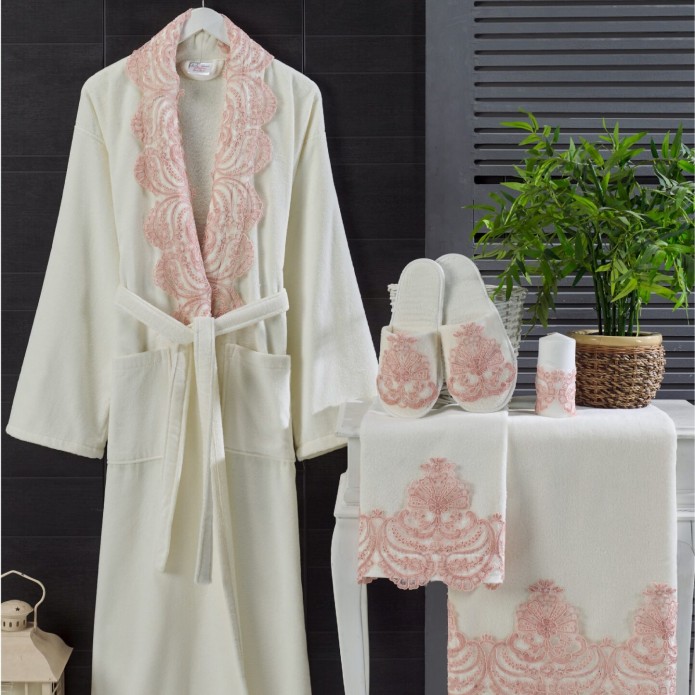 THE KNIGHTSBRIDGE PINK LACE ROBE SET (The Long Lenght Set)