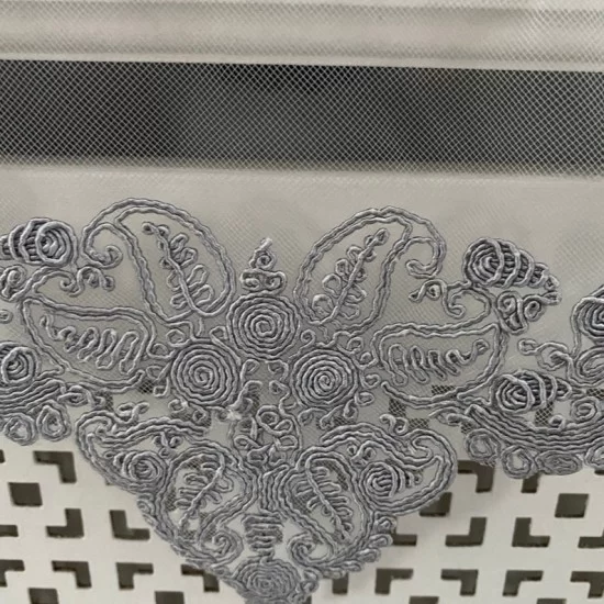 STUNNING GREY V SHAPE LACE DOILY FRENCH